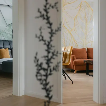 Apartment The Forest - Luxe With Free Secured Parking Brașov