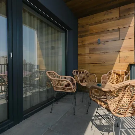 Apartman The Forest - Luxe With Free Secured Parking