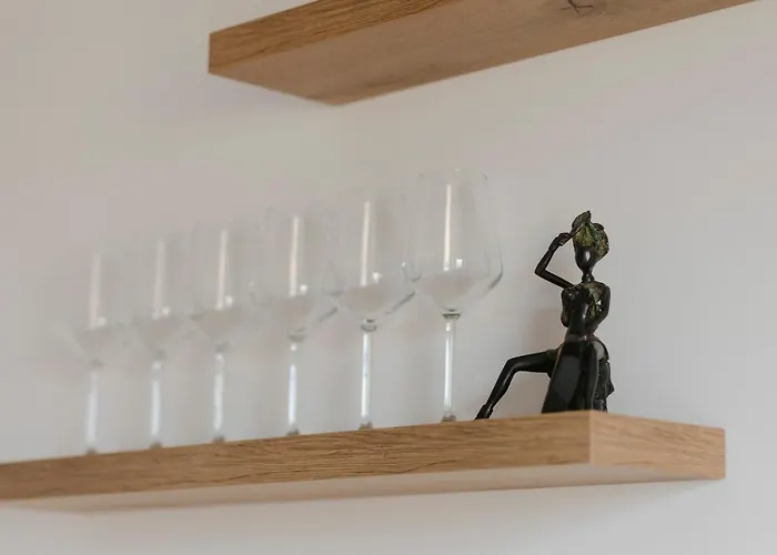 The Forest - Luxe With Free Secured Parking