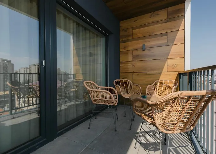 Apartment The Forest - Luxe With Free Secured Parking